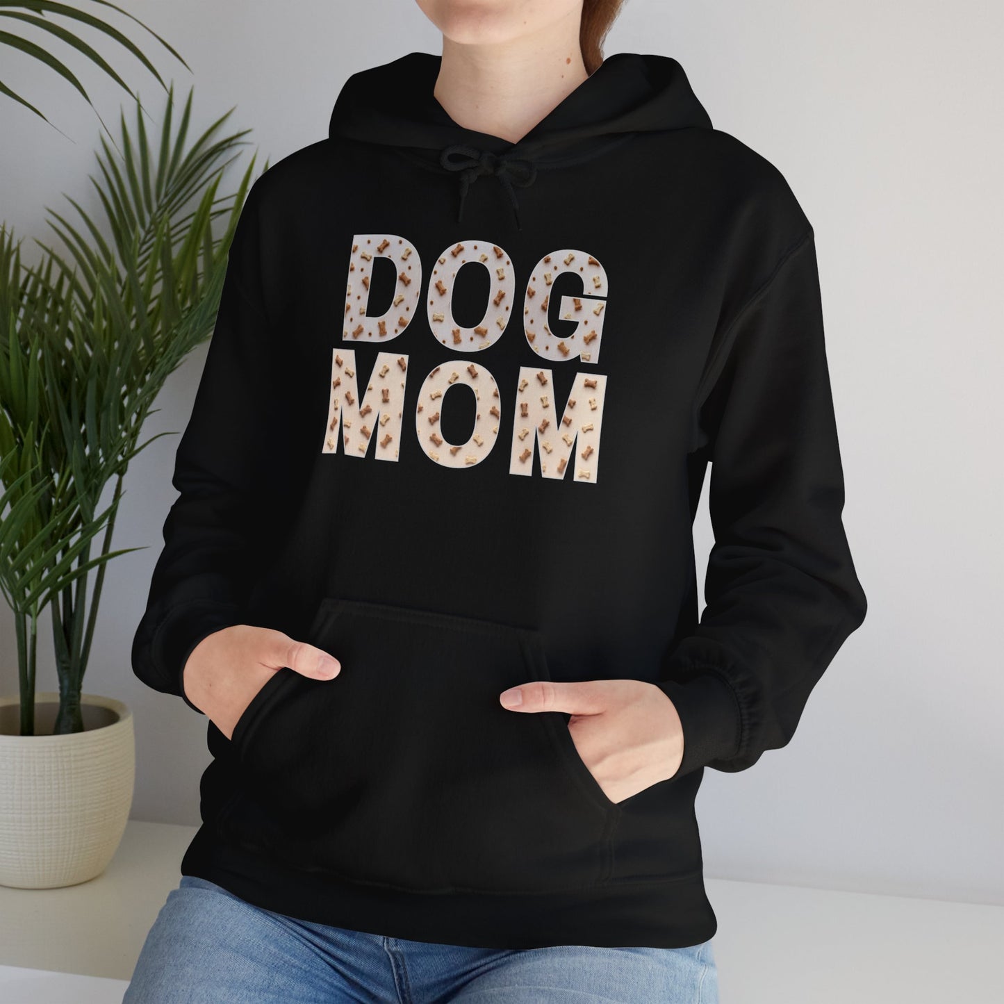 Dog Mom Unisex Heavy Blend Hooded Sweatshirt