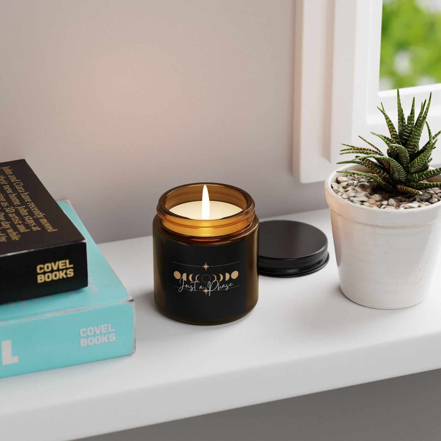 Scented Soy Candle (Multi-Size, Amber Jar)